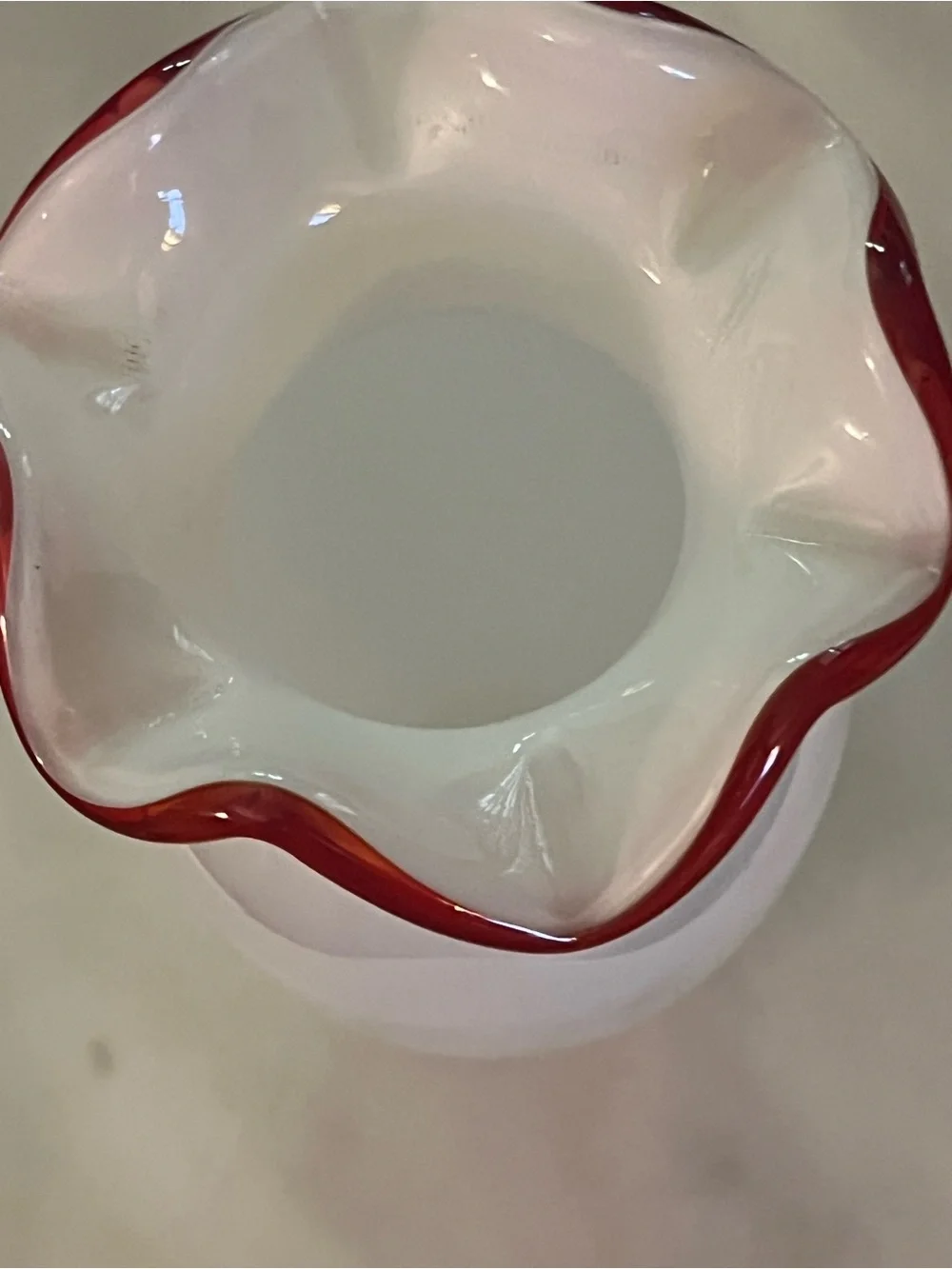 Glossy White Glass Vase with Red Ruffle Rim